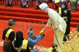 ڤدڠ چورا سي منجاکيني) is a sword mentioned in the legends of the malay annals as originally possessed by sang sapurba, the legendary ancestor of malay kings. Dr Afifi Dimahsyur Orang Besar Perak