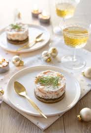 Cheesecake Au Saumon Fume Et Caviar D Aubergine Recette Caviar D Aubergine Recettes De Cuisine Saumon Fume
