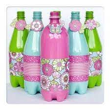 No botes las botellas de plástica, dales otra utilidad con un poco de creatividad. Figuas De Botellas 0lasticas