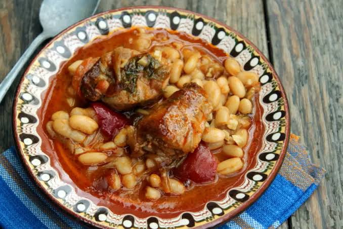 Pasulj sa mesom i nanom - 51 Recept | BonApeti.rs