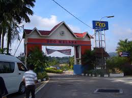 Melaka zoo & night safari, malaka, malaysia. File Zoo Melaka Jpg Wikipedia
