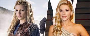 Tumblr is a place to express yourself, discover yourself, and bond over the stuff you love. Vikings Les Acteurs Avec Et Sans L Armure Lagertha Allocine