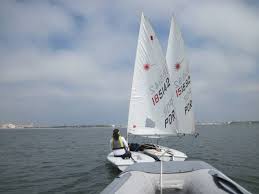 The laser radial uses the same top section of the mast as the laser standard but uses a smaller bottom mast section. Laser Radial Xd In Porto Sailing Dinghies Used 56656 Inautia