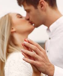 The Science Of Kissing, And Why You Should Do It More Often | Evie Magazine