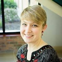 Lisa Toland's Instagram, Twitter & Facebook