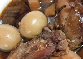 Bakso umumnya dibuat dari campuran daging sapi giling dan tepung tapioka, tetapi ada juga bakso yang terbuat dari daging ayam, ikan, atau udang bahkan daging kerbau. Resep Semur Ayam Telur Kentang Simple Makanan Anak 2thn Yang Lezat Resep Us