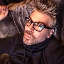 While we work to ensure that product information is correct, on occasion manufacturers may alter their ingredient lists. Chaz Dean Chazdean Twitter