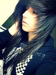 Wanna Have Hair Like This But Idk If I Could Pull It Off Hair Styles Emo Scene Hair Emo Hair