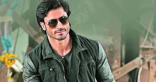 A group of friends join a guide for a trek into the bolivian jungle, searching for an indian village. Vidyut Jamwal Gets A New Action Thriller After Junglee Filmibeat