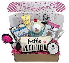 Gifts & hampers online for delivery in ireland. Women S Birthday Gift Box Set 9 Unique Surprise Gifts For Wife Aunt Mom Girlfriend Sister From Hey It S Your Day Gift Box Co