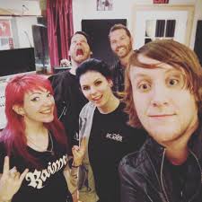 I'LL Keep a Light over 70,000 views and 1300+ likes this is amazing the  support you all gave me. I am very grateful and very thankful to all that  supported me on