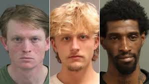 Anthony Kelly, 38, of Cincinnati, was arrested after allegedly making  “multiple threats online to shoot and kill ICE officers," officials said  Tuesday.