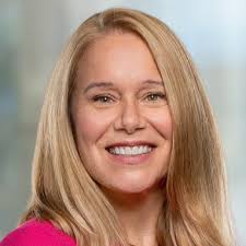 I am honored to have received Newfront's Q4 Champion for Progress award  from our DE&I council.