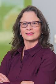 Angela Wiley's Instagram, Twitter & Facebook