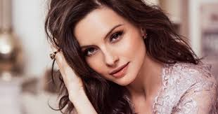 Zsédának jól indul az éve: Blake előtt léphet fel!