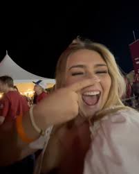 Hi!! My name is Finlay Siddons and I live in Frisco, TX! I am 100% going to  Arkansas and I am super exciting to attend in the fall! I'm majoring in  architecture