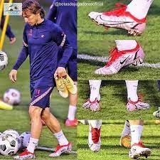 Modric unleashed a delightful shot with the outside of his boot into the top corner of the net from 20 yards. Luka Modric Commemorative Nike Mercurial Boots Not Available To Buy Footy Headlines