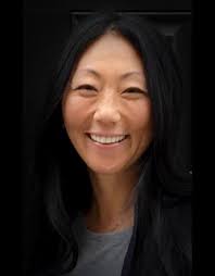 Cari Pierce's Instagram, Twitter & Facebook