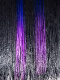Applicando il blu sui capelli arancioni o rossi si rischia di ottenere. Priorita Bassa Lucida Dei Capelli Neri Dritti Bellissimi Capelli Lisci Castani Con Ciocche Blu Lilla Viola Colorate Tendenza Di Bellezza Foto Premium
