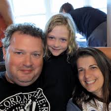 Mandy Wyzykiewicz and John Head's Wedding Website