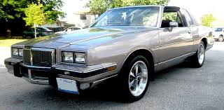 Pontiac grand prix (2005) 1250 x 798: 1983 Pontiac Grand Prix Lj G Body Pontiac Grand Prix Pontiac Cars Pontiac