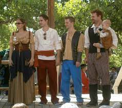 Crafty Woman Creations Renaissance Faire Costumes Renaissance Fair Costume Renaissance Costume Diy Renaissance Costume Women