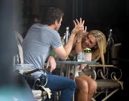 İngiliz kraliyet tahtının altıncı sıradaki varisi prens harry ile suits dizisinden tanınan abd'li oyuncu. Prens Harry Nin Eski Sevgilisi Chelsy Davy Evleniyor Mu Magazin Haberleri Ntv