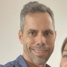 Juan Mingo's Instagram, Twitter & Facebook