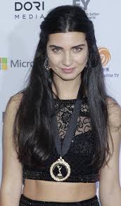Tuba Buyukustun At International Emmy Awards 2014 Mujer Hermosa Rostro De Mujer Cara Hermosa