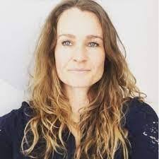 Suzette Byrne's Instagram, Twitter & Facebook