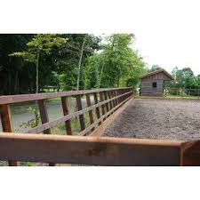 Geschraubter Pferdezaun Rutjes Pferdeboxen Und Zaune Pferdeboxen Pferd Pferde Und Hunde