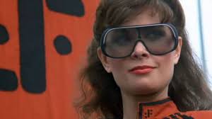 Flashback: Alyssa Milano as a style icon of the 80s |