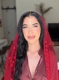 huge thank u Jen Tioseco for making me feel like a princess for Late Night  with Seth Meyers 👑 💕 here's how u can get the look with GXVE Beauty 🫶🏻  Hella