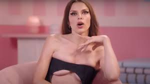 From Kanye to Coming Out: Julia Fox Reveals Shes a Lesbian - News -  IndiaGlitz.com