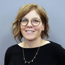 Michelle Dille's Instagram, Twitter & Facebook