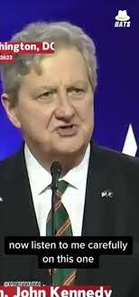 Donna Servidio's Instagram, Twitter & Facebook