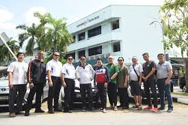 Comfortdelgro driving centre's comprehensive curriculum is structured to ensure that learners acquire not just technical knowledge, but sound judgement and a strong sense of social responsibility. The First Private Hire Car Comfortdelgro Driving Centre ×¤×™×™×¡×'×•×§