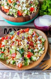 Heathy Greek Freekeh Salad Recipe Peas And Crayons Recipe Freekeh Recipes Salad Recipes Freekeh