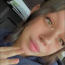 Emily Linden (@emily.linden.562) • Facebook