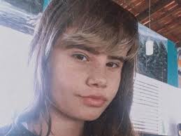 UM POUCO MAIS SOBRE MIM