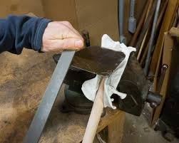 Nov 30, 2020 · how to sharpen a chainsaw. How To Sharpen Garden Tools An In Depth Guide The Tool Merchants