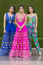 Shootdiaries A Peppy Bridesmaids Shoot In Glam Papa Don T Preach Outfits Pakistani Dress Design Indian Wedding Outfits Designer Dresses Indian