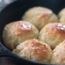 Combine flour and sugar together in a bowl and mix well. Easy 3 Ingredient Self Rising Flour Biscuits Baker Bettie
