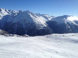 A comprehensive list of links to the piste and trail maps for ski resorts in austria. Solden Snow Forecast Mid Mountain Snow Forecast Com