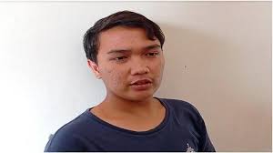 Sang asisten menjelaskan, keadaan ashanty memang tak stabil selama seminggu ini. Vdzj9hpzcx6lrm