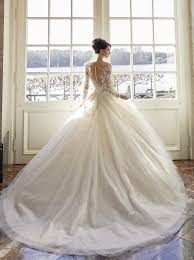 Check spelling or type a new query. Brautmoden Sissi In Jeder Frau Steckt Eine Prinzessin