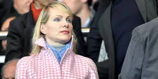C'est en tout cas ce qui se murmure dans les couloirs de la commanderie, l'actuel président marseillais payant les mauvais résultats du club depuis le début de l'année 2016. Margarita Louis Dreyfus Enceinte De Jumelles A 53 Ans Le Point