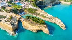 Aktuelle und detaillierte zahlen bietet das european centre for disease prevention and control (ecdc). Griechenland Das Sind Die Zehn Besten Strande Auf Kreta Korfu Co