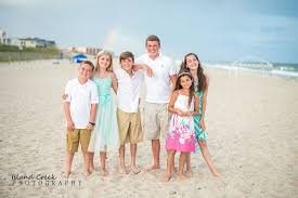 Jun 05, 2021 · thomas rhett and his family have been enjoying a vacation at the beach, and as they prepared to wrap it up, the singer's wife, lauren akins, thought they'd capture one last family selfie before. The White Family Beach Portraits North Topsail North Carolina Raleigh Nc Family Portrait Photographer Raleigh Nc Family Portrait Photographer