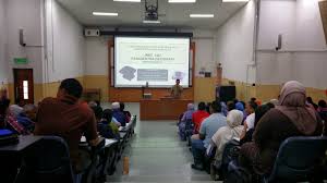 Program pengajian jarak jauh (ppjj), yang dimulakan oleh universiti sains malaysia (usm) pada tahun 1971, adalah program pembelajaran jarak jauh utama yang ditawarkan di malaysia. Blog Jaakechik